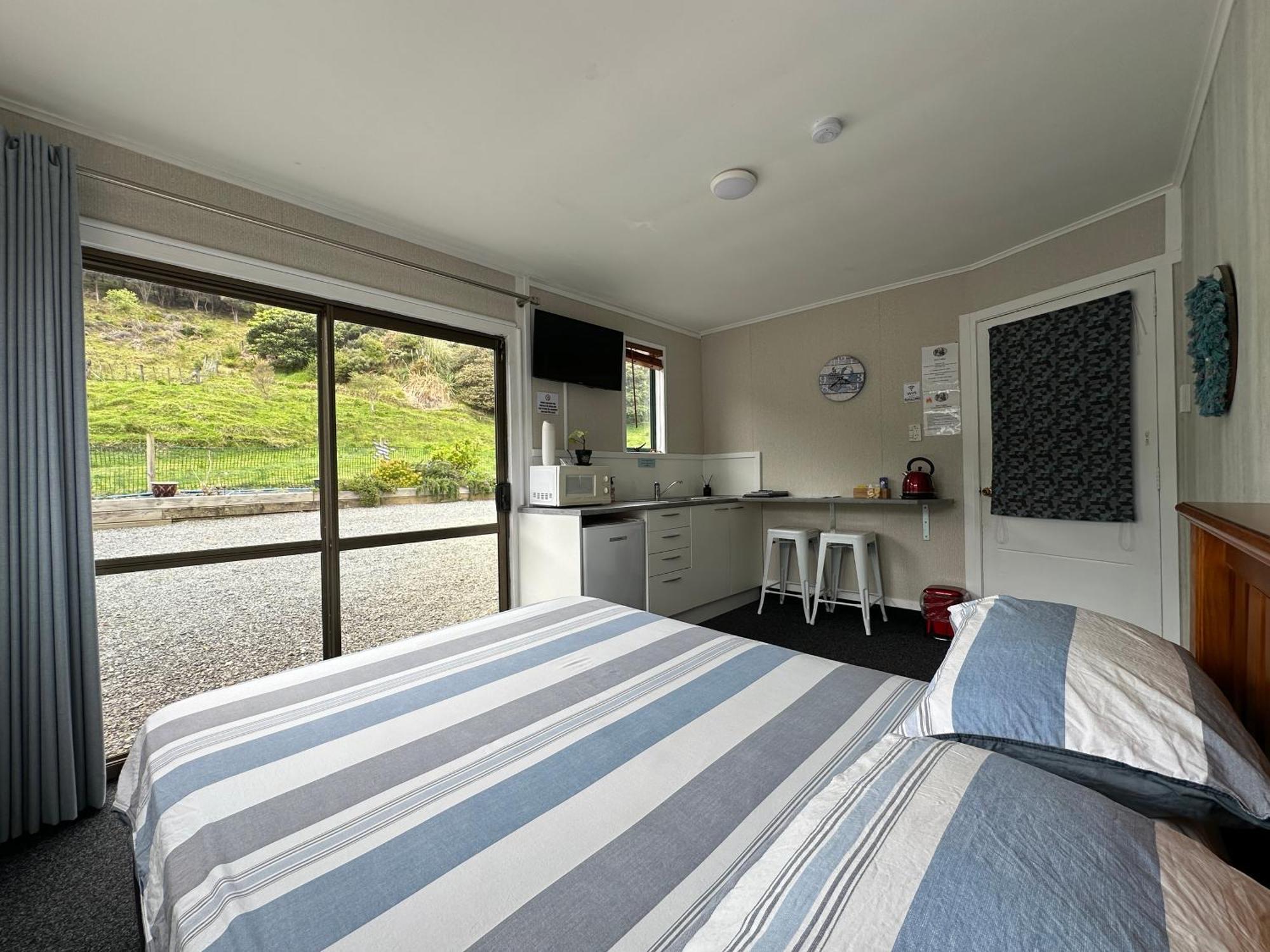 Kiwi Cabins Tapu Εξωτερικό φωτογραφία